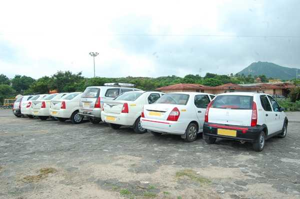 Jay Khodal Rajkot Taxi
